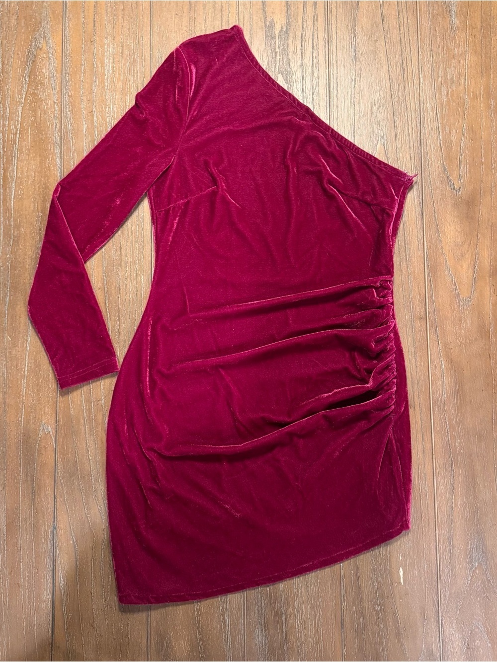 Asymmetric One-Shoulder Velvet Ruched Mini Dress